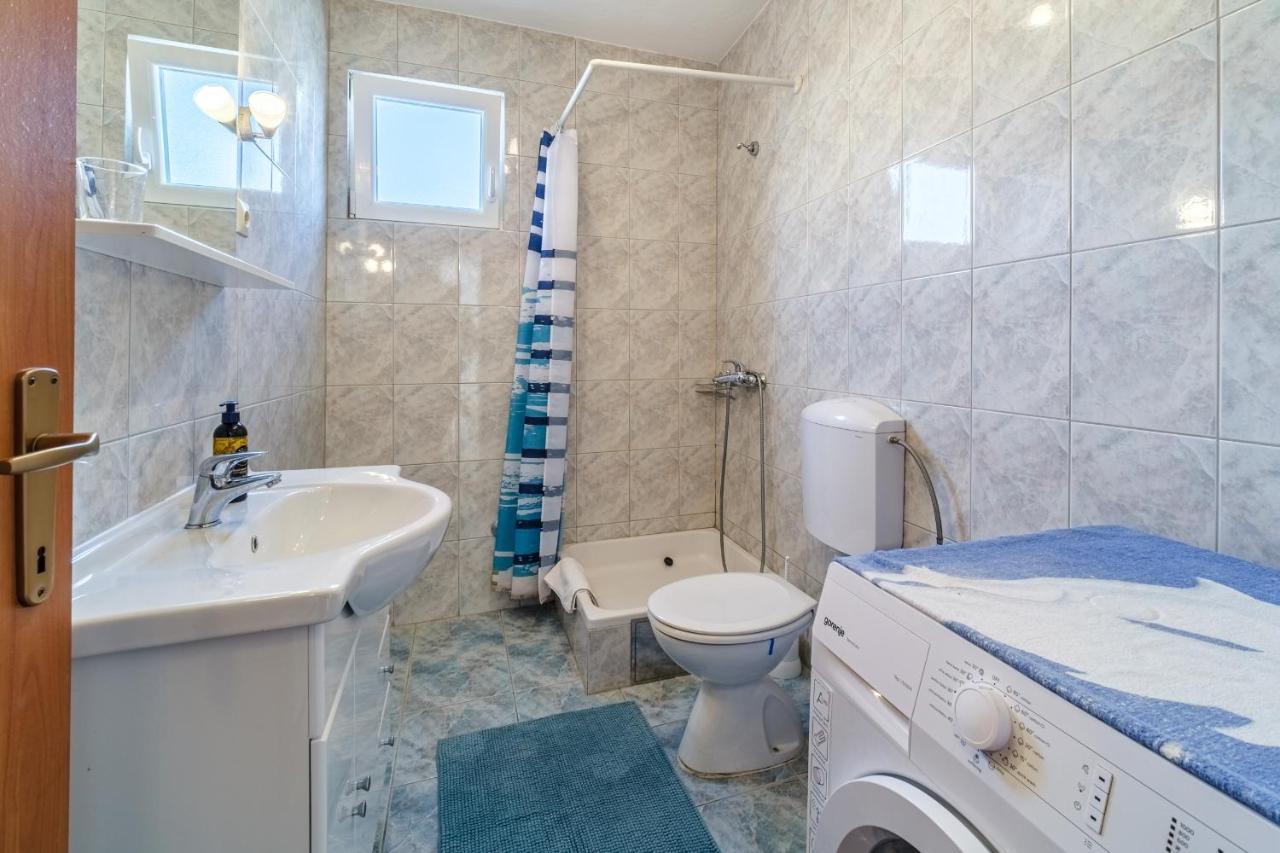 Villa Trebotic Милна Экстерьер фото
